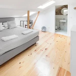 Casa de hóspedes Lusíadas With Private Bathroom, Lisboa