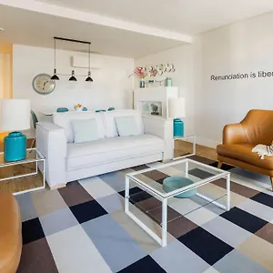 Apartment Chiado Square Apartments | Lisbon Best Apartments